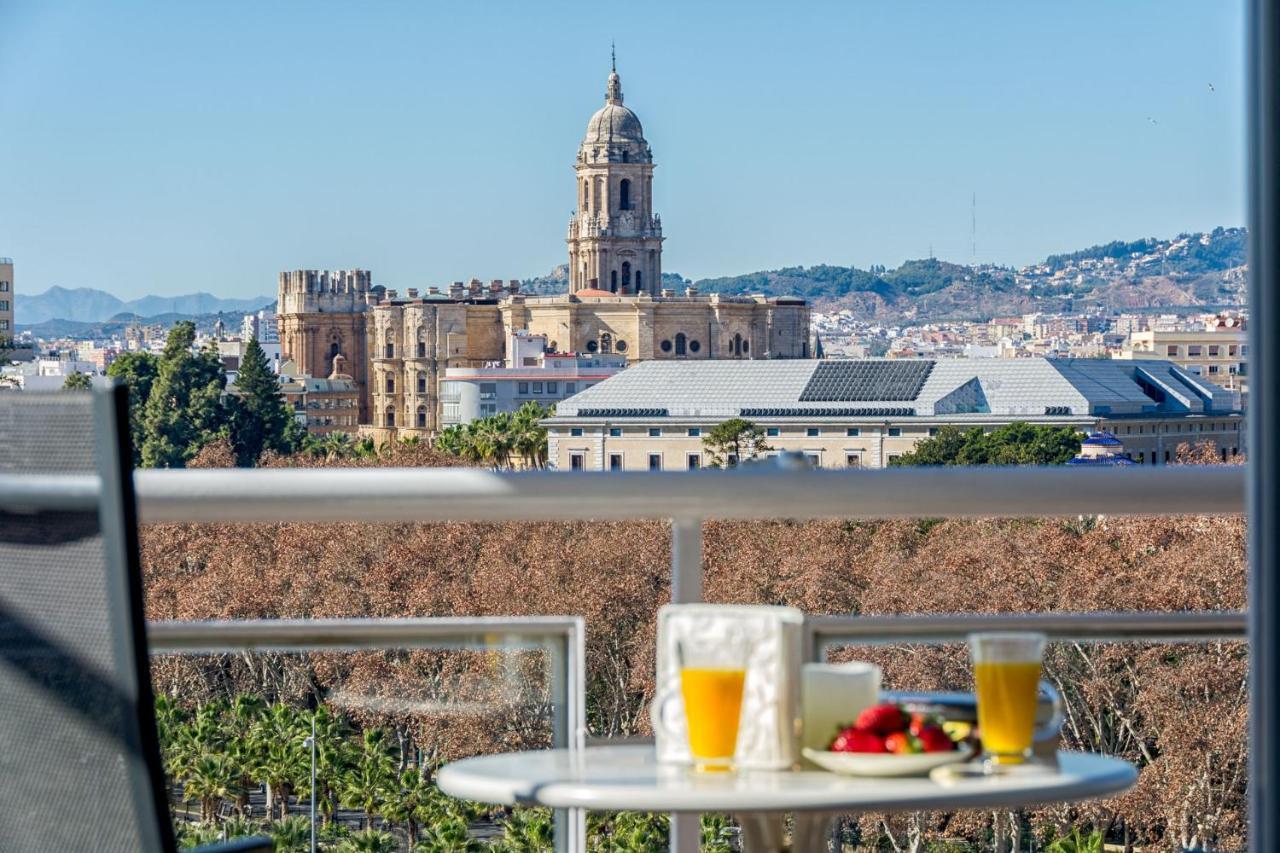 Susana Beach Apartment In Malaga By Solaga Holiday Homes ภายนอก รูปภาพ