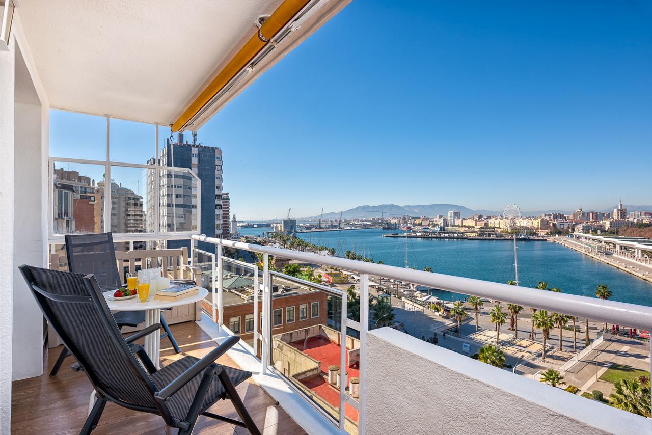 Susana Beach Apartment In Malaga By Solaga Holiday Homes ภายนอก รูปภาพ