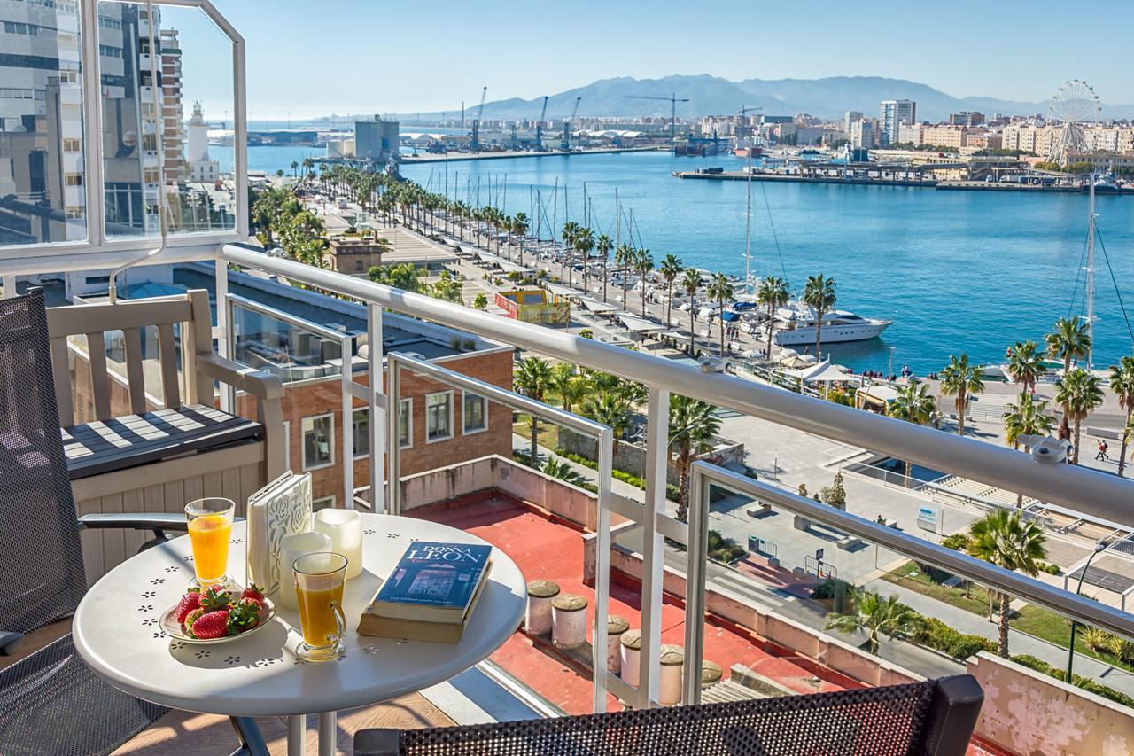 Susana Beach Apartment In Malaga By Solaga Holiday Homes ภายนอก รูปภาพ